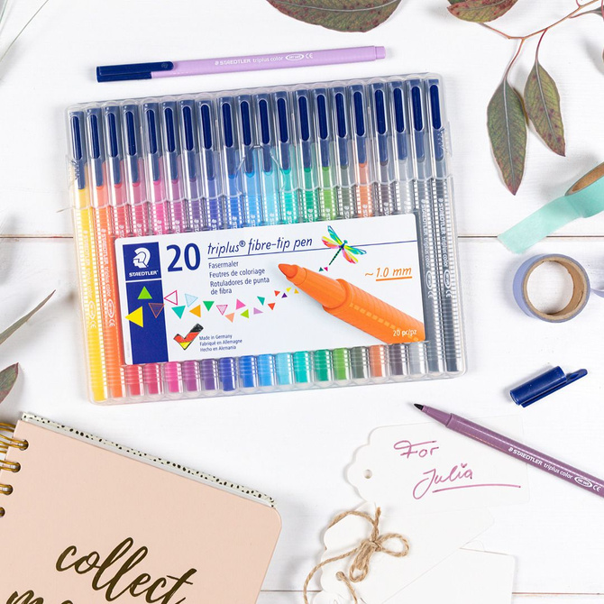 Pisaki flamastry mazaki trójkątne plastikowym etui Triplus 20szt STAEDTLER