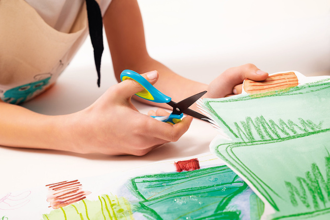 Nożyczki GRIFFIX tytanowe dla leworęcznych 14,5cm PELIKAN