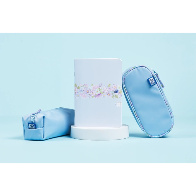 Piórnik kosmetyczka etui saszetka niebieski kwiatki flowers OXFORD