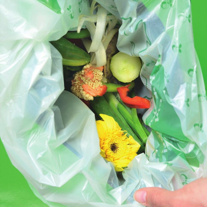 Worki biodegradowalne kompostowalne ATEST 60L 400 sztuk 40 rolek SIPEKO