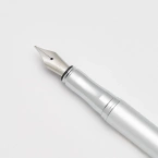 Pióro wieczne Jazz Noble Elegance M P36 pudełko prezent Silver PELIKAN