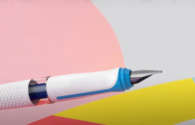 Pióro wieczne dla dzieci prawo/lewo różowe ILO PELIKAN