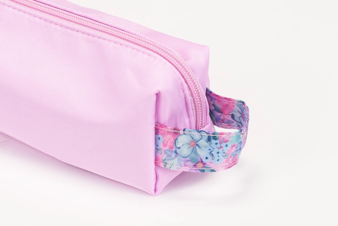 Piórnik kosmetyczka etui saszetka różowy kwiatki flowers OXFORD